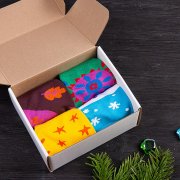 Подарочный набор 4SEASONS", 4 пары тематических носков белый