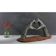 Скульптура "Люблю" коричневый