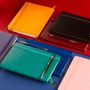 Ежедневник недатированный Boomer, А5, оранжевый, кремовый блок в линейку, без обреза Оранжевый