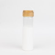 Бутылка стеклянная с силиконовой манжетой и бамбуковой крышкой Glass, белая