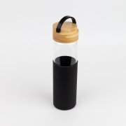 Бутылка стеклянная с силиконовой манжетой и бамбуковой крышкой  Glass, черная арт. 14032.02
