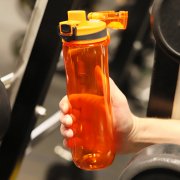 Пластиковая бутылка Verna, оранжевая арт. 14019.07