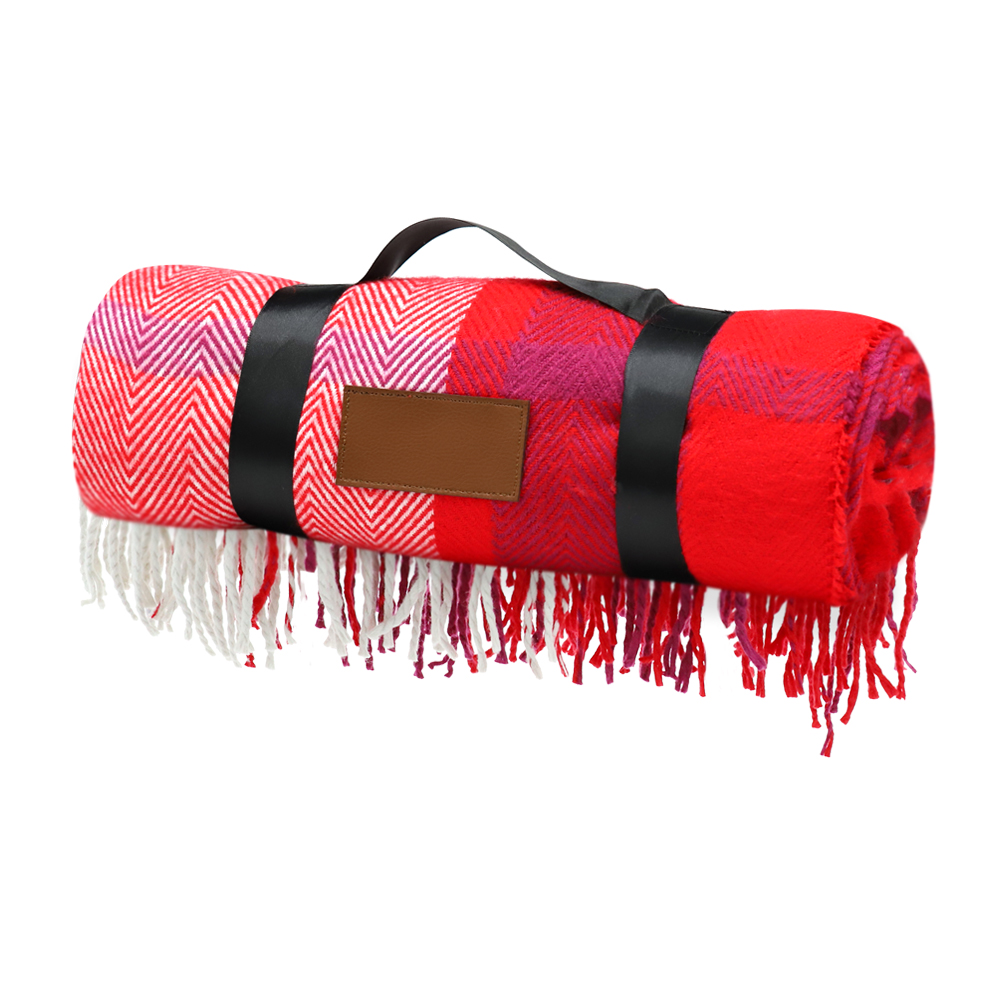 Плед акриловый Glama, красный арт. 16005.05 Плед акриловый Glama, красный арт. 16005.05