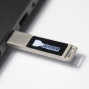 USB flash-карта LED с белой подсветкой (32Гб), серебристая, 6,6х1,2х0,45 см, металл серебристый арт. 19341_32Gb