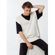 Жилет оверсайз унисекс Tad в сумке, молочно-белый арт. 16435.61 Жилет оверсайз унисекс Tad в сумке, молочно-белый арт. 16435.61