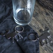 Брелок-открывалка Брелок-открывалка