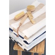 Пляжное полотенце Ukiyo Yukari XL из переработанного хлопка AWARE™, 100x180 см