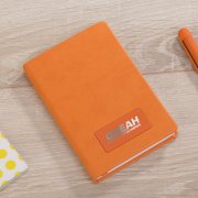 Шильд металлический, покрытие soft touch, подложка хром оранжевый