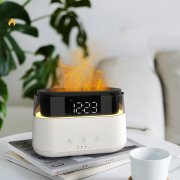 Светодиодный USB увлажнитель-ароматизатор Brava с часами с RGB подсветкой, белый арт. 21021.01