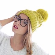 Шапка VOGUE, белый, верх: 100% акрил, подкладка: 100% полиэстер Белый арт. 25490.01 Шапка VOGUE, белый, верх: 100% акрил, подкладка: 100% полиэстер Белый арт. 25490.01