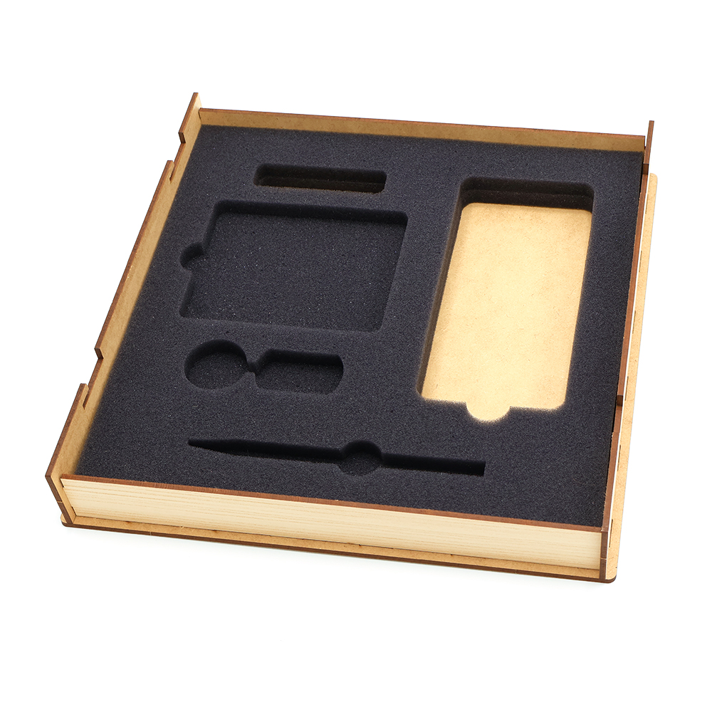 Ложемент 24,1х24,1х2 см (внеший аккум. + брелок + держатель для карт + ручка) арт. 53060.1 Ложемент 24,1х24,1х2 см (внеший аккум. + брелок + держатель для карт + ручка) арт. 53060.1