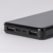 Универсальный аккумулятор Sleek 10 (10000 мАч), черный, 14х6.8х1,5 см Черный арт. 37175/35 Универсальный аккумулятор Sleek 10 (10000 мАч), черный, 14х6.8х1,5 см Черный арт. 37175/35