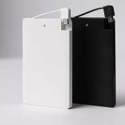 Универсальный аккумулятор Slimus 2.5 (2500 мАч), белый, 9,6х6.2х0,66 см Белый арт. 37165/01