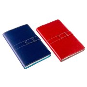 Ежедневник-портфолио недатированный Holder, А5, зеленый/красный, кремовый блок, без обреза зеленый, красный