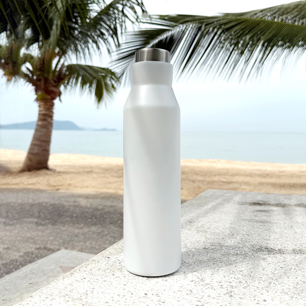 Термобутылка герметичная вакуумная Siluet, белая арт. 5065.01 Термобутылка герметичная вакуумная Siluet, белая арт. 5065.01